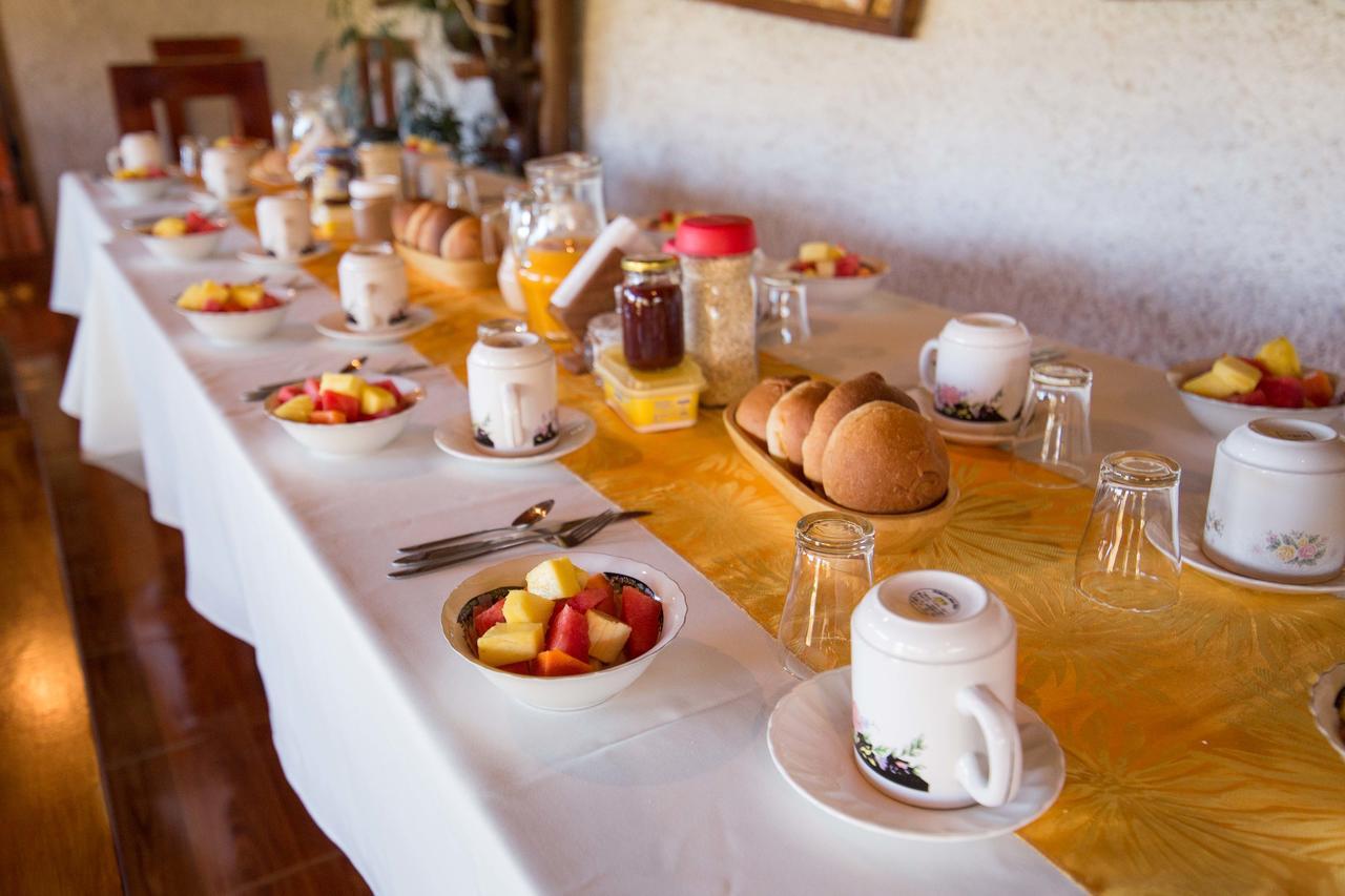 Hostal Taita Cristobal Isinlivi Bagian luar foto